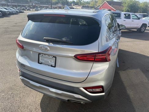 Used 2020 Hyundai Santa Fe SEL image 3