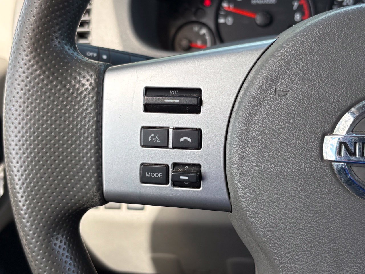 Used 2019 Nissan Frontier SV RWD image 29