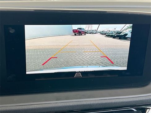 New 2026 Buick Envista Avenir image 9