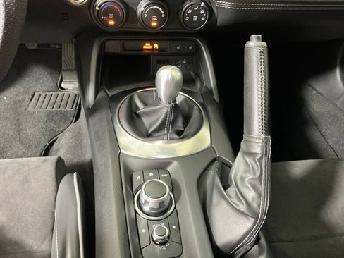 Used 2023 MAZDA MX-5 Miata Club w/ Brembo/BBS Recaro Package RWD image 12