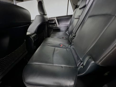 Used 2018 Toyota 4Runner Limited AWD/4WD image 29