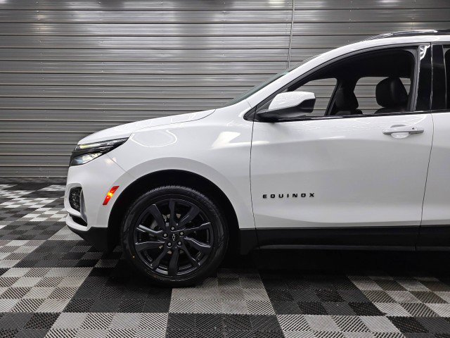 Used 2022 Chevrolet Equinox RS AWD/4WD image 39