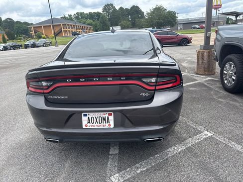 Used 2015 Dodge Charger R/T RWD image 6