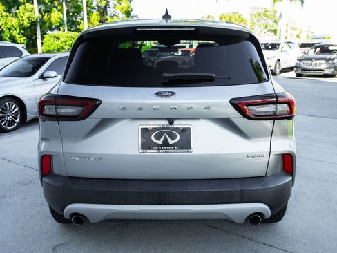 Used 2023 Ford Escape Active image 8