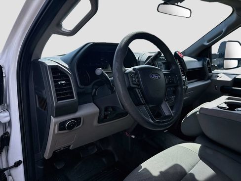 Used 2022 Ford F350 XL w/ STX Appearance Package AWD/4WD image 9
