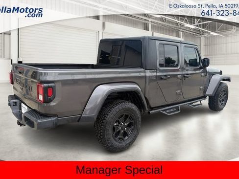 Used 2021 Jeep Gladiator Sport AWD/4WD image 3