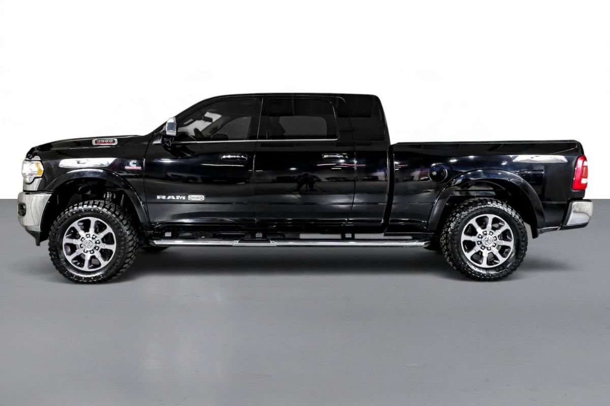 Used 2022 RAM 3500 Limited AWD/4WD image 11