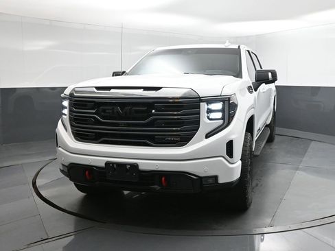 Used 2022 GMC Sierra 1500 AT4 w/ AT4 Premium Package image 30