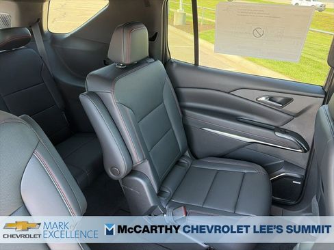 New 2026 Chevrolet Traverse Z71 w/ Enhanced Driving Package AWD/4WD image 39