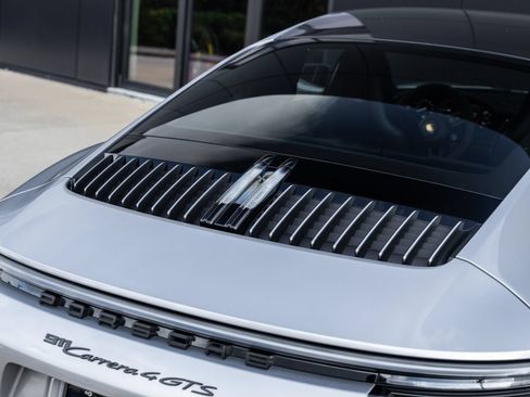 Certified 2022 Porsche 911 Carrera 4 GTS AWD/4WD image 17
