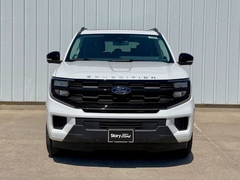 New 2026 Ford Expedition Max Active AWD/4WD image 9