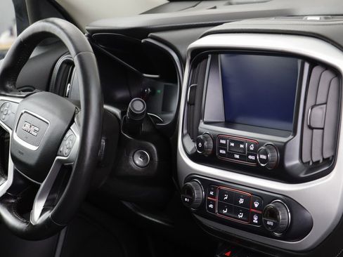 Used 2015 GMC Canyon SLT image 20