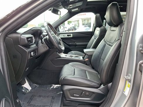 Used 2023 Ford Explorer ST w/ Equipment Group 401A AWD/4WD image 15