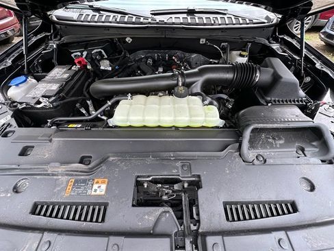 New 2025 Lincoln Navigator Reserve AWD/4WD image 27