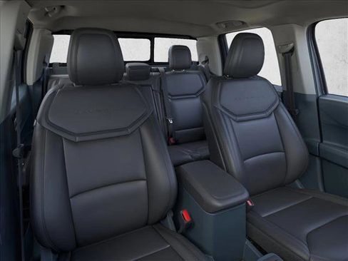 New 2026 Ford Maverick Lariat w/ Black Appearance Package image 10