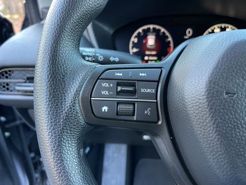 Certified 2025 Honda HR-V LX image 20