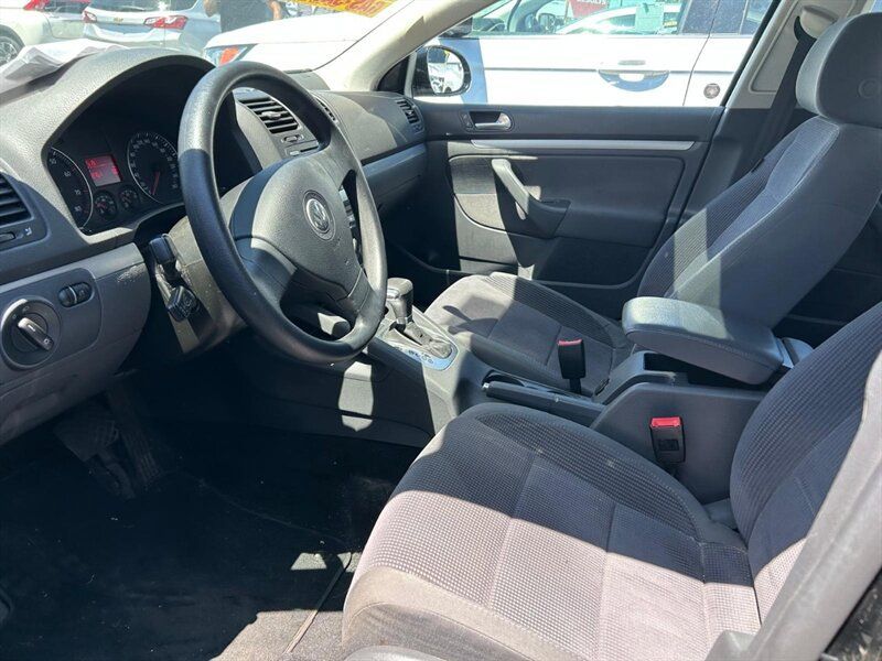 Used 2007 Volkswagen Jetta 2.5 FWD image 14