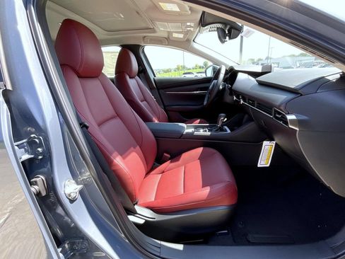 New 2026 MAZDA MAZDA3 Carbon AWD/4WD image 17