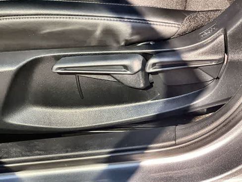 Used 2024 Honda Civic Sport image 31