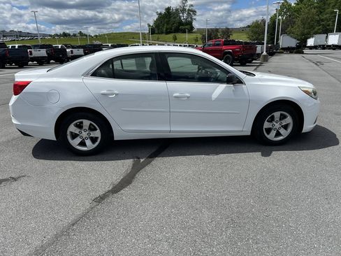 Used 2015 Chevrolet Malibu LS w/ Protection Package FWD image 8