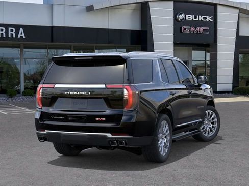 New 2026 GMC Yukon Denali w/ Denali Reserve Package AWD/4WD image 4