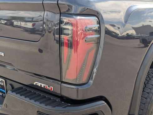 Certified 2025 GMC Sierra 3500 AT4 w/ AT4 Premium Plus Package AWD/4WD image 12