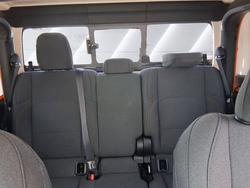 New 2025 Jeep Gladiator Sport image 14