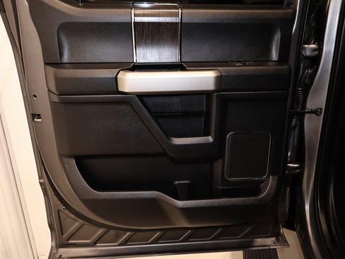 Certified 2021 Ford F250 Lariat image 15