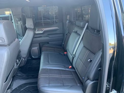Used 2026 Chevrolet Silverado 1500 High Country AWD/4WD image 12