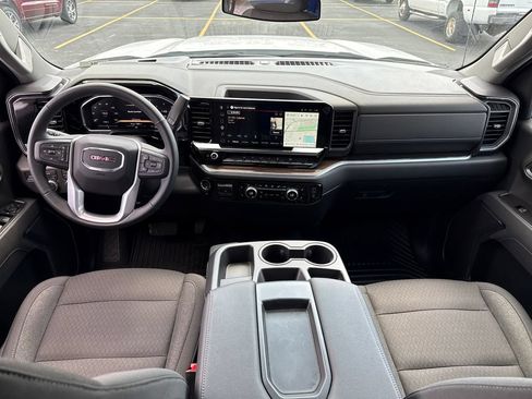 New 2026 GMC Sierra 1500 Elevation AWD/4WD image 29
