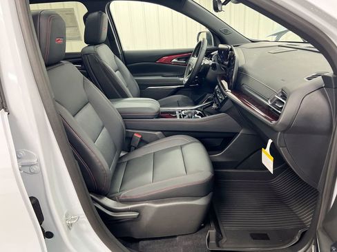 New 2026 Chevrolet Traverse Z71 w/ Enhanced Driving Package image 23