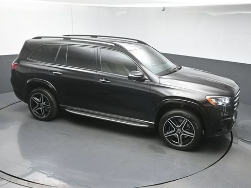 Used 2024 Mercedes-Benz GLS 450 4MATIC image 44