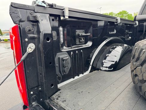 Used 2023 Ford F350 Lariat w/ Lariat Ultimate Package AWD/4WD image 23