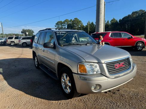 Used 2004 GMC Envoy SLT image 8