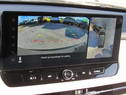 New 2026 Mitsubishi Outlander SE image 16