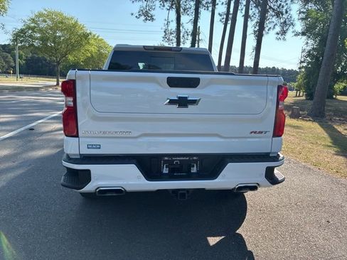 Used 2026 Chevrolet Silverado 1500 RST AWD/4WD image 4