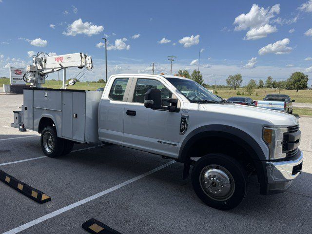 Used 2017 Ford F450 XL w/ Power Equipment Group AWD/4WD image 4