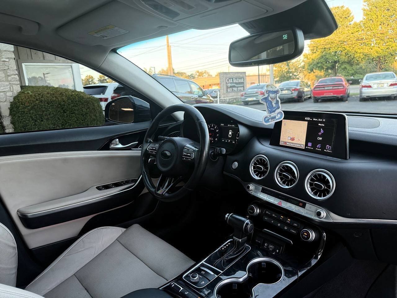 Used 2019 Kia Stinger Premium AWD/4WD image 26