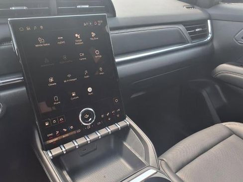 New 2026 GMC Terrain Elevation w/ Elevation Premium Package image 20