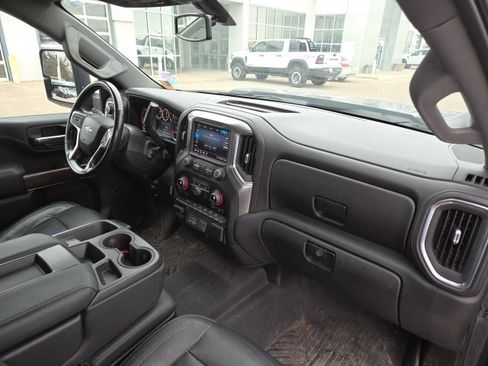 Used 2020 Chevrolet Silverado 2500 LT w/ All Star Edition image 11