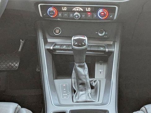 Used 2022 Audi Q3 2.0T Premium Plus AWD/4WD image 19