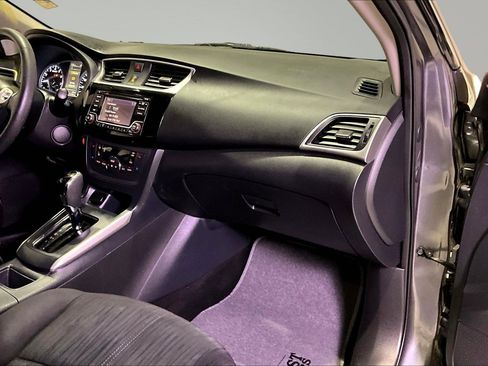 Used 2018 Nissan Sentra SV image 26