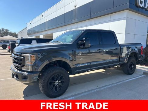 Used 2021 Ford F250 Lariat image 1