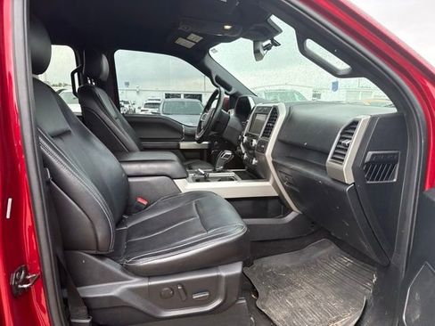 Used 2019 Ford F150 Lariat w/ Equipment Group 502A Luxury AWD/4WD image 24