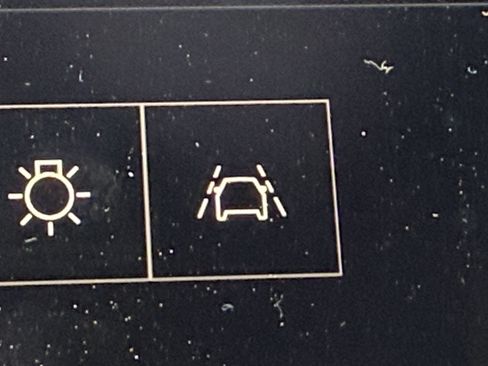 New 2026 GMC Terrain Elevation w/ Elevation Premium Package image 32