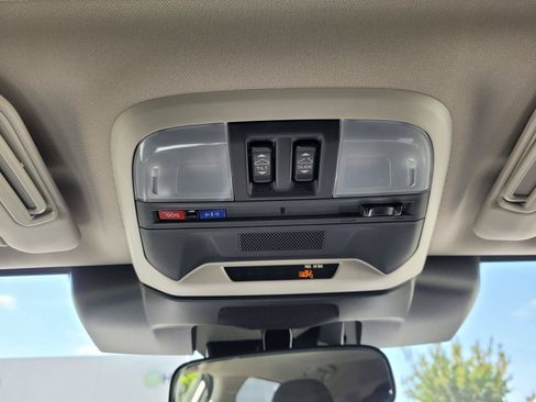 Certified 2025 Subaru Crosstrek 2.5i Premium AWD/4WD image 29