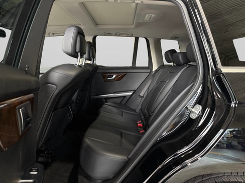 Used 2014 Mercedes-Benz GLK 350 4MATIC image 16