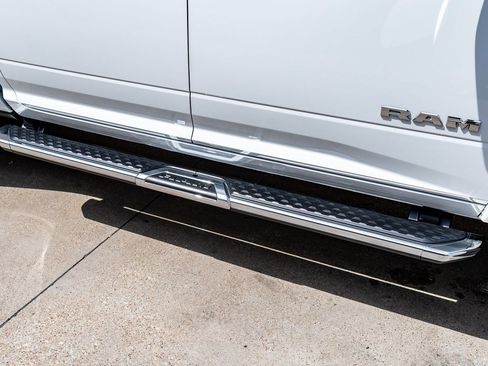 Used 2023 RAM 3500 Limited AWD/4WD image 13
