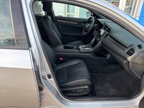 Used 2019 Honda Civic Sport Touring image 27