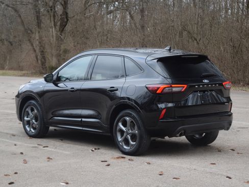 Used 2023 Ford Escape ST-Line w/ Tech Pack #1 image 23